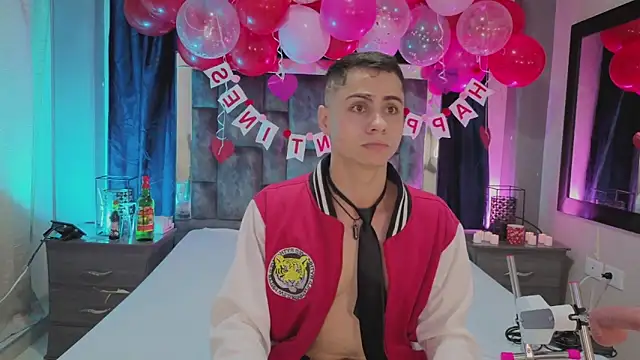 LeoMonnroe online show from 02-12-26, 07:57