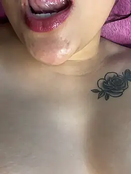 HotNeha08 online show from 03-21-26, 08:35