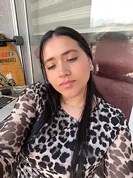 Veronica Wins  online show from 03-02-26, 09:00