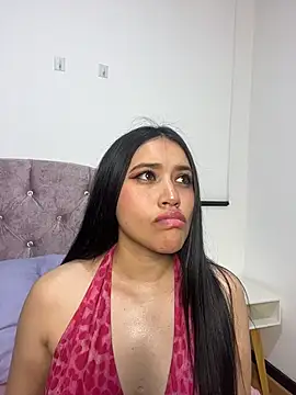 Veronica Wins  online show from 01-12-26, 06:47