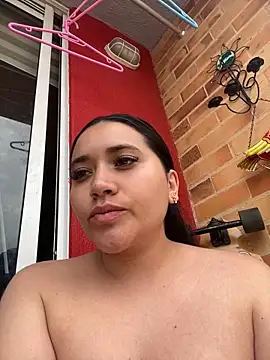 Veronica Wins  online show from 03-17-26, 07:17