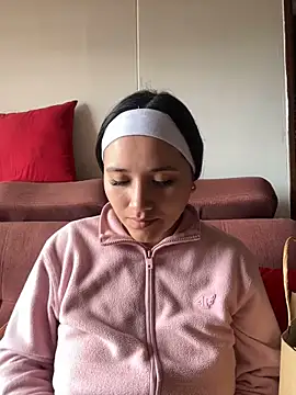 Veronica Wins  online show from 01-31-26, 08:40