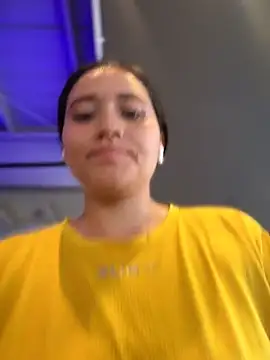 Veronica Wins  online show from 07-04-26, 05:50