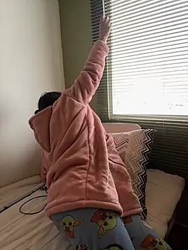 Veronica Wins  online show from 03-28-26, 06:53