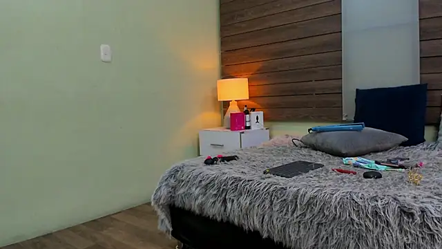 Hadde multisquirt online show from 02-19-26, 12:02