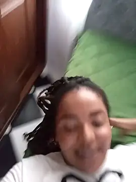 Snapshot of THALYANADEX chatting on 02-12-26, 05:45 THALYANADEX online show from 02-12-26, 05:45