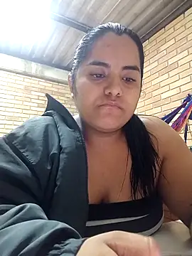 Snapshot of Isabel_3 chatting on 02-16-26, 12:31 Isabel 3 online show from 02-16-26, 12:31