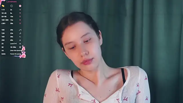 Snapshot of MargeLefevers chatting on 04-05-26, 06:42 MargeLefevers online show from 04-05-26, 06:42