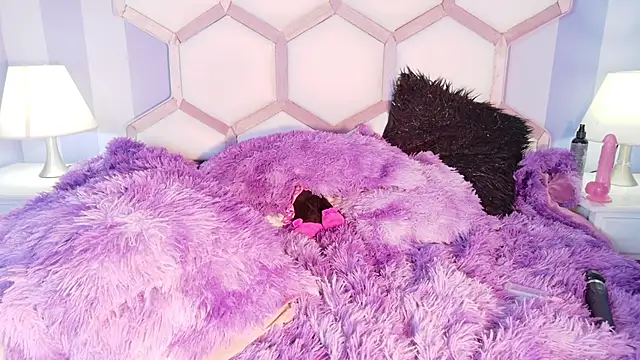 yvi taylor online show from 02-07-26, 12:51