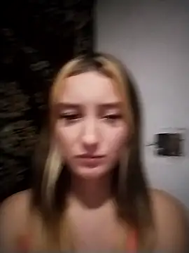 Olivia Kis online show from 01-09-26, 04:25