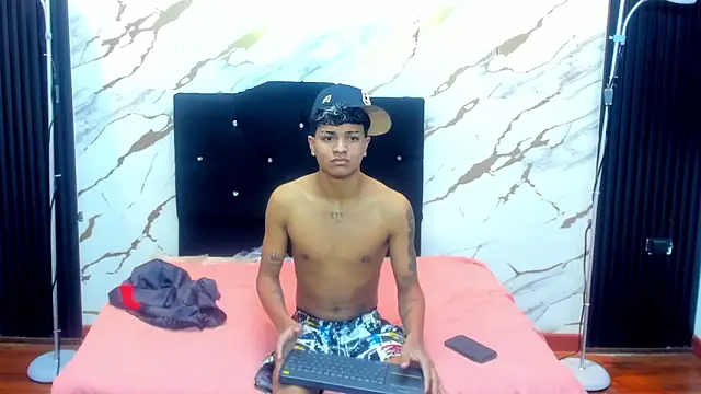 iaan commerford online show from 01-10-26, 05:03