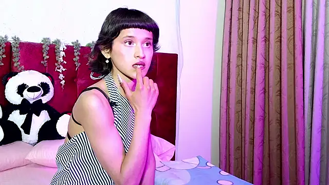 Snapshot of Veronica_Lamberth chatting on 02-12-26, 04:56 Veronica Lamberth online show from 02-12-26, 04:56