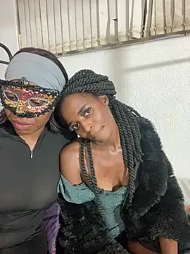 CreamyCupCake 96 online show from 04-05-26, 08:37