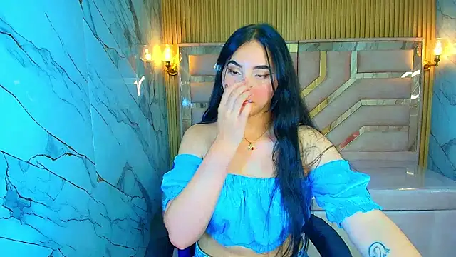 Snapshot of Linda_r_ chatting on 01-08-26, 09:10 Linda r online show from 01-08-26, 09:10