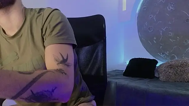 Apolo lux1 online show from 02-13-26, 08:53