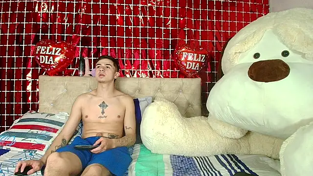 paullette jakke online show from 02-15-26, 02:34