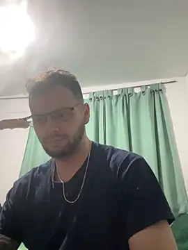 Snapshot of Baphomet212341 chatting on 02-05-26, 03:13 Baphomet212341 online show from 02-05-26, 03:13