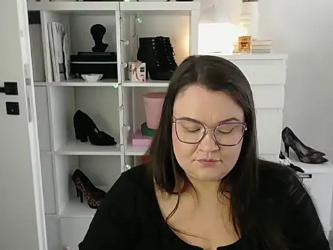 HollyDanceSoul online show from 03-06-26, 02:12