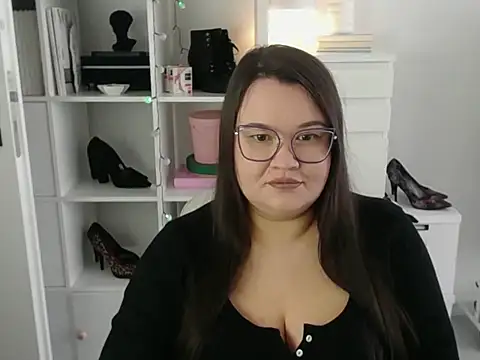 HollyDanceSoul online show from 03-05-26, 02:35