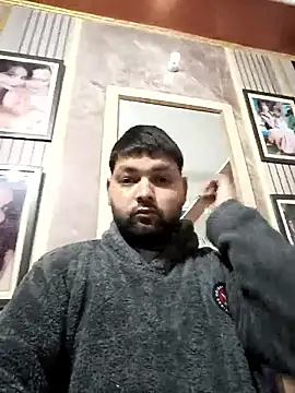 Pulkeet1433 online show from 02-07-26, 05:32