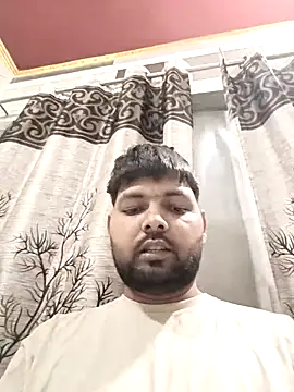Snapshot of Pulkeet1433 chatting on 04-08-26, 08:32 Pulkeet1433 online show from 04-08-26, 08:32