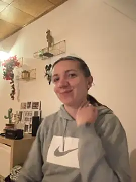 Marina und Jayden online show from 03-15-26, 09:44