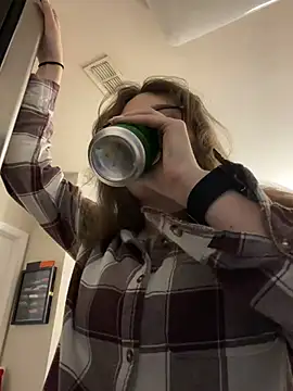 julia4thewin online show from 02-22-26, 05:10