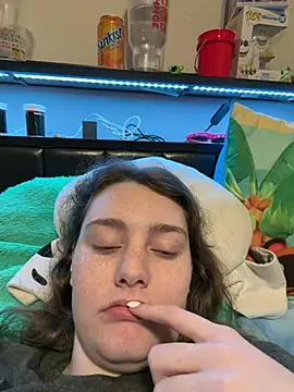 julia4thewin online show from 04-04-26, 01:12