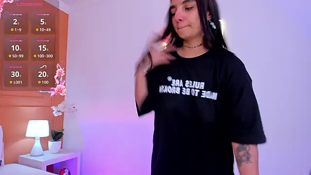 Abriil cutee online show from 07-20-26, 04:09
