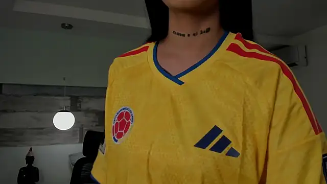 Abriil cutee online show from 03-29-26, 01:13