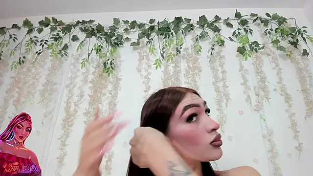 Snapshot of lizz_lunna chatting on 05-15-26, 10:41 lizz lunna online show from 05-15-26, 10:41