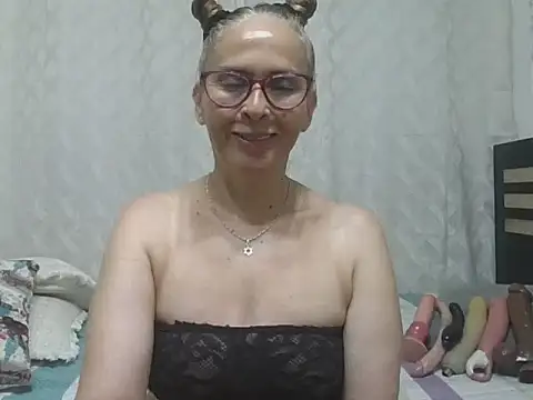 ZAMY1 online show from 04-05-26, 01:01