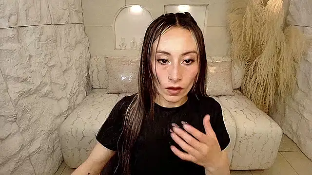 katalina r  online show from 01-17-26, 02:59