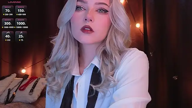 ShyniAlice online show from 03-20-26, 04:57