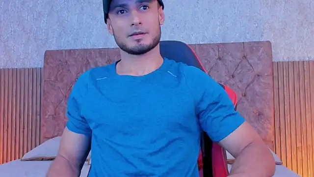 Snapshot of Adonys_Lewis_ chatting on 01-15-26, 05:55 Adonys Lewis online show from 01-15-26, 05:55