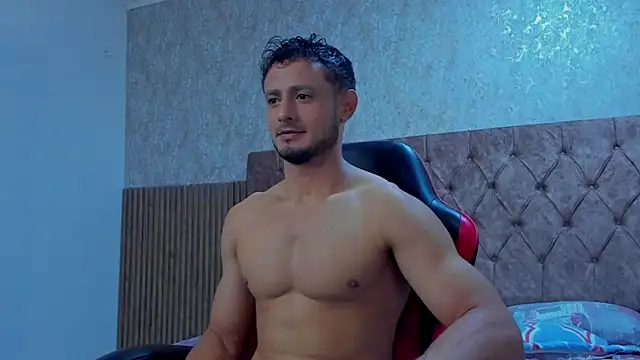 Snapshot of Adonys_Lewis_ chatting on 02-10-26, 06:23 Adonys Lewis online show from 02-10-26, 06:23