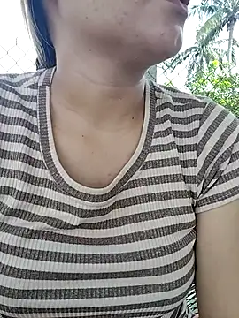 leona118 online show from 06-17-26, 12:21