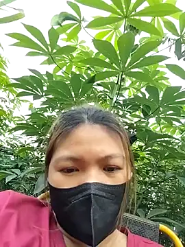 Snapshot of leona118 chatting on 05-16-26, 10:36 leona118 online show from 05-16-26, 10:36