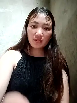 Snapshot of Nunaa2x chatting on 06-25-26, 11:37 Nunaa2x online show from 06-25-26, 11:37