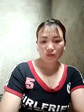 Snapshot of Nunaa2x chatting on 05-26-26, 03:54 Nunaa2x online show from 05-26-26, 03:54