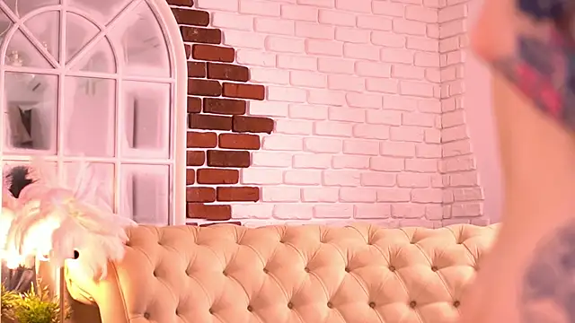 NyssaSky online show from 02-25-26, 06:30