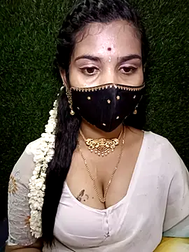 Snapshot of Nithyatamil chatting on 04-18-26, 07:58 Nithyatamil online show from 04-18-26, 07:58