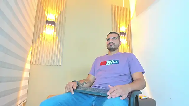 Arthur howard online show from 01-13-26, 03:54