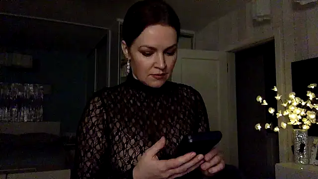 Snapshot of Ivoryne chatting on 03-03-26, 10:06 Ivoryne online show from 03-03-26, 10:06