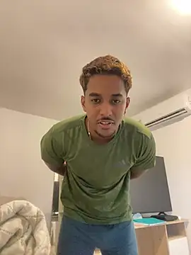 Axel black10 online show from 03-03-26, 02:24