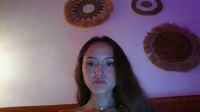 Snapshot of Nyvoria chatting on 03-03-26, 01:18 Nyvoria online show from 03-03-26, 01:18