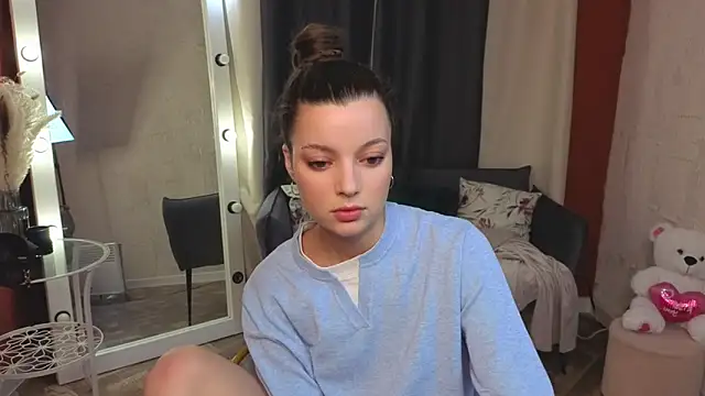 KitKatie online show from 02-08-26, 09:01