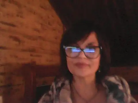 Snapshot of KlaraFialova chatting on 01-11-26, 10:33 KlaraFialova online show from 01-11-26, 10:33
