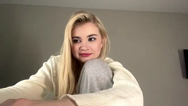 KariJarecke online show from 02-15-26, 01:10