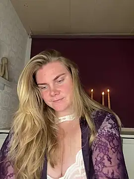 SexyBlondJoanna online show from 02-07-26, 07:22